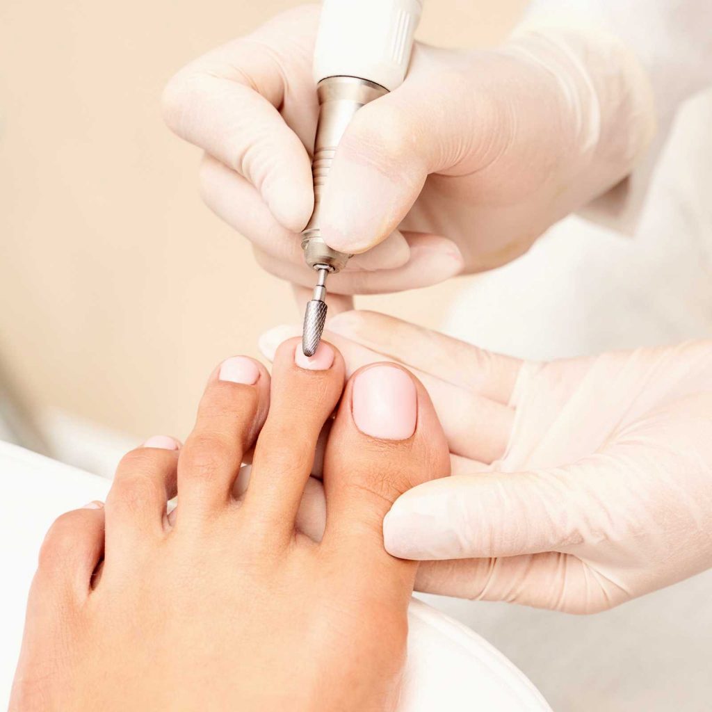 Regular Manicure